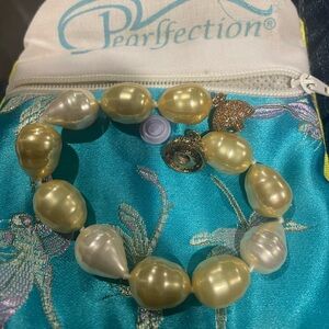 Pearlfection Cream and Gold Bracelet